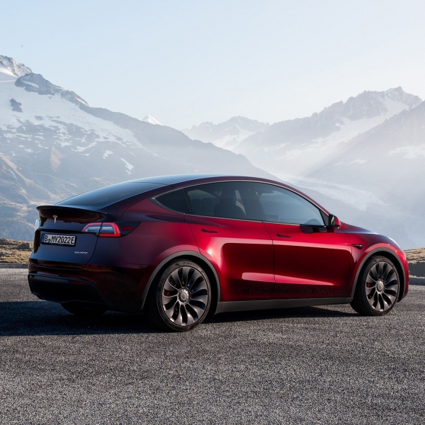 New Model 3 Long Range RWD from Tesla Targeted Towards Fleet Customers